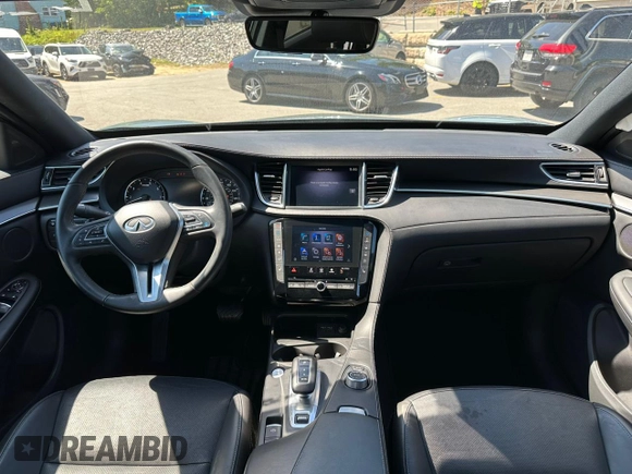 2024 Infiniti QX55 Luxe z VIN 3PCAJ5JR6RF109217, wystawiony jako Copart lot #58733135 z przebiegiem 24 412 mil mil oraz Nie do naprawy. Historia ofert i sprzedaży dostępna na DreamBid. Obrazek 9.