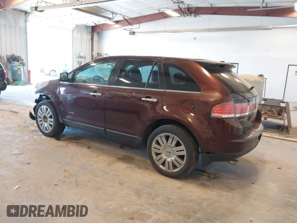 2009 Lincoln MKX z VIN 2LMDU68C69BJ04463, wystawiony jako IAAI lot #42231655 z przebiegiem 239 719 mil mil oraz . Historia ofert i sprzedaży dostępna na DreamBid. Obrazek 3.