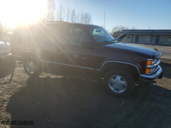 1998 Chevrolet Tahoe with VIN 1GNEK13R6WJ349240, listed as a Copart auction lot 83610514 with 97,259 mi miles and Clean Title. Bid and sale history available at carsss.com. Image 4.