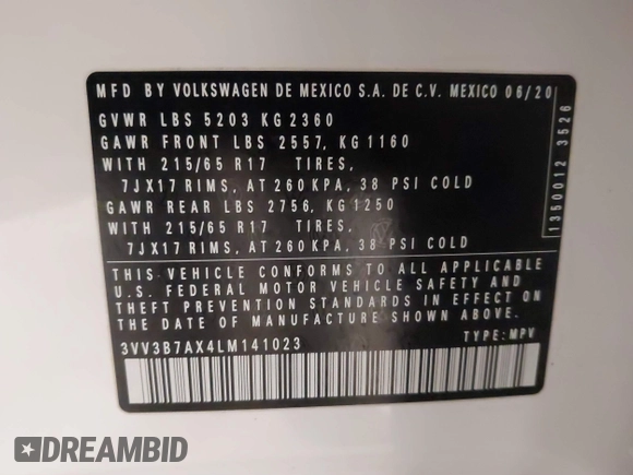 2020 Volkswagen Tiguan SE with VIN 3VV3B7AX4LM141023, listed as a IAAI auction lot 41521923 with 69,479 mi miles and . Bid and sale history available at DreamBid. Image 9.
