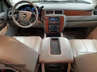 2008 Chevrolet Suburban Commercial with VIN 1GNFK16328J230440, listed as a Copart auction lot 46373895 with 250,370 mi miles and Clean Title. Bid and sale history available at carsss.com. Image 8.