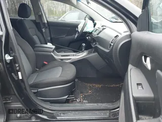 2015 Kia Sportage LX with VIN KNDPBCAC7F7701413, listed as a IAAI auction lot 41993979 with 111,912 mi miles and . Bid and sale history available at carsss.com. Image 5.