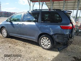 2015 Toyota Sienna Limited z VIN 5TDDK3DC1FS095692, wystawiony jako IAAI lot #40485296 z przebiegiem 100 324 mil mil oraz . Historia ofert i sprzedaży dostępna na DreamBid. Obrazek 15.