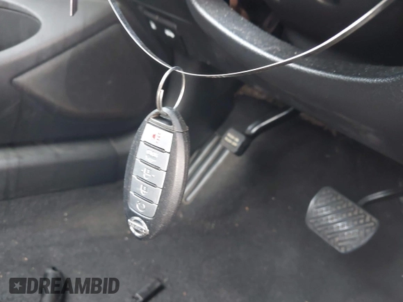 2015 Nissan Altima SV with VIN 1N4AL3AP9FC577079, listed as a IAAI auction lot 41922522 with 211,601 mi miles and . Bid and sale history available at DreamBid. Image 11.