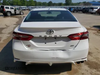 2019 Toyota Camry LE with VIN 4T1B11HK4KU718014, listed as a Copart auction lot 50879965 with 87,707 mi miles and Clean Title. Bid and sale history available at carsss.com. Image 6.