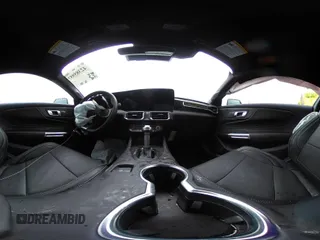 2024 Ford Mustang EcoBoost с VIN 1FA6P8TH3R5138045, выставлен на аукционе IAAI как лот 42385957 с пробегом 1 708 миль миль и . История ставок и продаж доступна на DreamBid. Изображение 18.