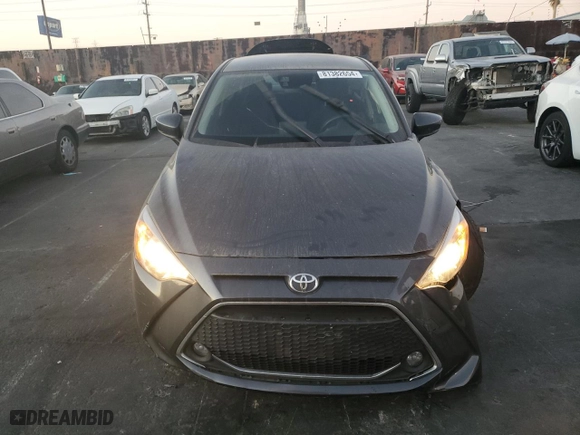 2020 Toyota Yaris Sedan L with VIN 3MYDLBYV7LY707306, listed as a Copart auction lot 81382654 with 80,486 mi miles and Salvage Title. Bid and sale history available at carsss.com. Image 5.