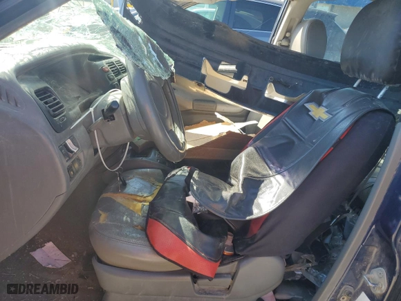 2001 Chevrolet Tracker LT with VIN 2CNBJ634216913905, listed as a Copart auction lot 73002504 with 0 mi miles and Non Repairable. Bid and sale history available at carsss.com. Image 7.