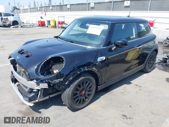 2020 MINI Hardtop Cooper S with VIN WMWXR5C07L2M39862, listed as a IAAI auction lot 42437482 with 39,336 mi miles and . Bid and sale history available at DreamBid. Image 18.