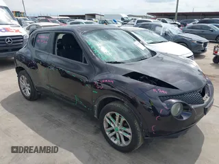 2014 Nissan Juke S z VIN JN8AF5MR3ET361130, wystawiony jako IAAI lot #42104591 z przebiegiem 188 869 mil mil oraz . Historia ofert i sprzedaży dostępna na DreamBid. Obrazek 1.