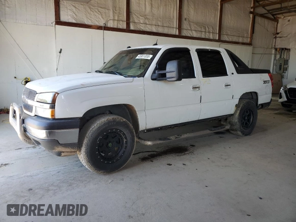 2005 Chevrolet Avalanche Z71 z VIN 3GNEK12Z85G267219, wystawiony jako Copart lot #45951055 z przebiegiem 195 234 mil mil oraz Szkoda całkowita • Salvage title. Historia ofert i sprzedaży dostępna na DreamBid. Obrazek 1.
