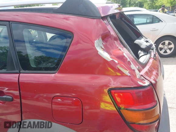 2006 Pontiac Vibe with VIN 5Y2SL65896Z435668, listed as a IAAI auction lot 42366428 with 193,125 mi miles and . Bid and sale history available at DreamBid. Image 17.