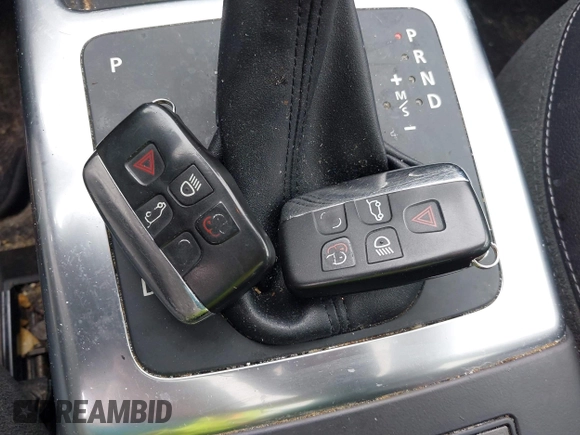 2013 Land Rover LR2 с VIN SALFR2BG0DH364957, выставлен на аукционе IAAI как лот 42532815 с пробегом 60 480 миль миль и . История ставок и продаж доступна на DreamBid. Изображение 11.