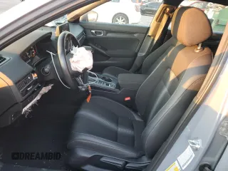 2024 Honda Civic Sport z VIN 2HGFE2F5XRH521070, wystawiony jako Copart lot #82243604 z przebiegiem 31 928 mil mil oraz Szkoda całkowita • Salvage title. Historia ofert i sprzedaży dostępna na DreamBid. Obrazek 7.
