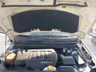 2013 Dodge Journey Crew with VIN 3C4PDDDG9DT685464, listed as a IAAI auction lot 42641982 with 155,901 mi miles and . Bid and sale history available at DreamBid. Image 10.