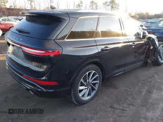 2024 Lincoln Corsair Grand Touring z VIN 5LMTJ5DZ0RUL17257, wystawiony jako IAAI lot #41634865 z przebiegiem 8 124 mil mil oraz . Historia ofert i sprzedaży dostępna na DreamBid. Obrazek 4.