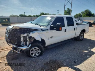 2015 Ford F-250 Lariat z VIN 1FT7W2BTXFED44690, wystawiony jako Copart lot #63998275 z przebiegiem 180 206 mil mil oraz Szkoda całkowita • Salvage title. Historia ofert i sprzedaży dostępna na DreamBid. Obrazek 1.