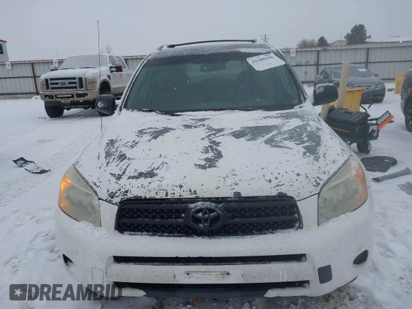 2007 Toyota RAV4 with VIN JTMBD33V775071912, listed as a IAAI auction lot 41588396 with 235,870 mi miles. Bid and sale history available at carsss.com. Image 13.