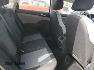2024 Volkswagen Taos S z VIN 3VV5X7B2XRM051560, wystawiony jako Copart lot #49382725 z przebiegiem 12 279 mil mil oraz Szkody całkowita. Historia ofert i sprzedaży dostępna na DreamBid. Obrazek 12.