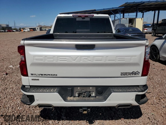 2022 Chevrolet Silverado 1500 High Country with VIN 1GCUYHEL3NZ116548, listed as a Copart auction lot 49336275 with 96,955 mi miles and Salvage Title. Bid and sale history available at DreamBid. Image 6.