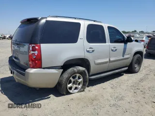 2007 GMC Yukon SLE with VIN 1GKFC13J27J328900, listed as a Copart auction lot 61531774 with 215,103 mi miles and Salvage Title. Bid and sale history available at carsss.com. Image 3.