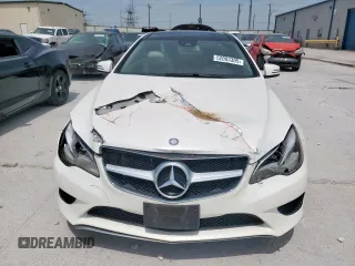 2014 Mercedes-Benz E 350 z VIN WDDKJ5KB9EF248551, wystawiony jako Copart lot #52093305 z przebiegiem 164 110 mil mil oraz Szkoda całkowita • Salvage title. Historia ofert i sprzedaży dostępna na DreamBid. Obrazek 5.