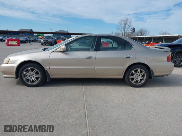 2000 Acura TL with VIN 19UUA5664YA052956, listed as a IAAI auction lot 41614847 with 225,861 mi miles. Bid and sale history available at carsss.com. Image 14.