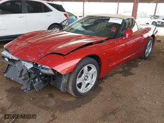 1998 Chevrolet Corvette with VIN 1G1YY32G8W5130250, listed as a IAAI auction lot 41881653 with 19,800 mi miles. Bid and sale history available at carsss.com. Image 2.