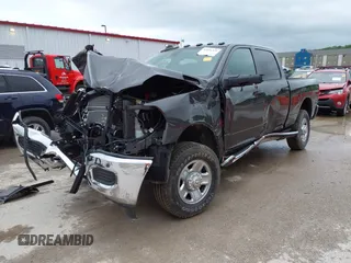 2024 Ram 2500 Tradesman with VIN 3C6UR5CJ8RG181826, listed as a IAAI auction lot 42096333 with 12,510 mi miles and . Bid and sale history available at DreamBid. Image 18.
