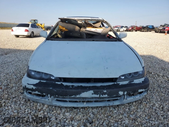 1996 Honda Accord EX with VIN 1HGCD715XTA020583, listed as a Copart auction lot 70388834 with 203,284 mi miles and Clean Title. Bid and sale history available at DreamBid. Image 5.
