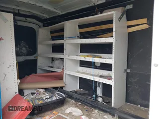 2021 Ford Transit Cargo z VIN 1FTBR1C87MKA81434, wystawiony jako IAAI lot #41759890 z przebiegiem 221 227 mil mil oraz . Historia ofert i sprzedaży dostępna na DreamBid. Obrazek 8.