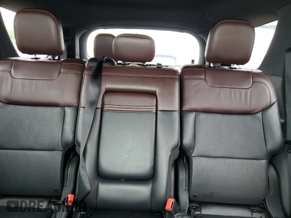 2020 Ford Explorer Platinum с VIN 1FM5K8HC8LGA40797, выставлен на аукционе Copart как лот 59525465 с пробегом 53 627 миль миль и Списание • Salvage title. История ставок и продаж доступна на DreamBid. Изображение 10.
