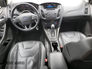 2015 Ford Focus SE with VIN 1FADP3K24FL381975, listed as a Copart auction lot 42531555 with 58,601 mi miles and Salvage Title. Bid and sale history available at carsss.com. Image 8.