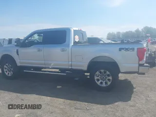 2019 Ford F-250 XL z VIN 1FT7W2B66KEC54893, wystawiony jako IAAI lot #41887418 z przebiegiem 151 950 mil mil oraz . Historia ofert i sprzedaży dostępna na DreamBid. Obrazek 15.
