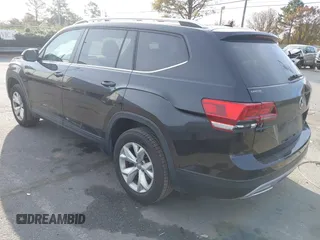 2018 Volkswagen Atlas Launch Edition с VIN 1V2HR2CA8JC500429, выставлен на аукционе IAAI как лот 40957780 с пробегом 69 353 миль миль и . История ставок и продаж доступна на DreamBid. Изображение 3.
