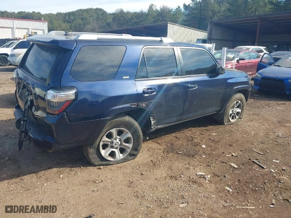2014 Toyota 4Runner SR5 with VIN JTEZU5JRXE5080192, listed as a IAAI auction lot 41410603 with 62,840 mi miles. Bid and sale history available at carsss.com. Image 4.