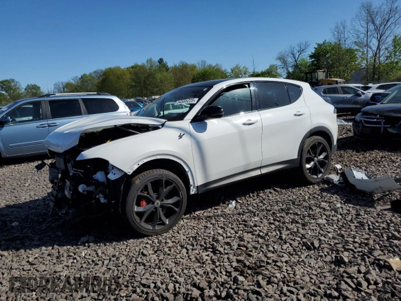 2024 Dodge Hornet GT Plus with VIN ZACNDFBN9R3A26665, listed as a Copart auction lot 54555225 with 8,453 mi miles and Salvage title. Bid and sale history available at DreamBid. Image 1.