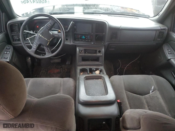 2007 Chevrolet Silverado 1500 Classic LT1 with VIN 1GCEC19Z27Z193634, listed as a Copart auction lot 45024745 with 350,940 mi miles and Salvage Title. Bid and sale history available at carsss.com. Image 8.