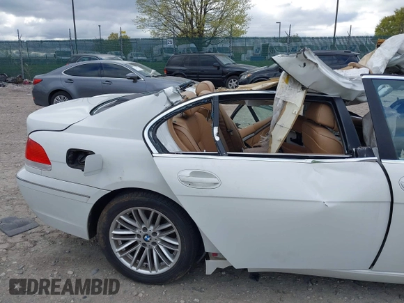 2004 BMW 7 Series 745Li with VIN WBAGN63554DS54633, listed as a IAAI auction lot 42050972 with Not Provided miles and . Bid and sale history available at carsss.com. Image 21.