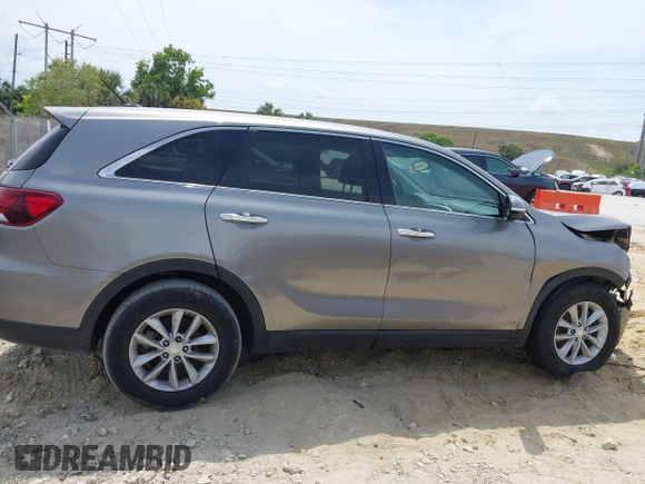 2019 Kia Sorento S with VIN 5XYPG4A56KG467903, listed as a IAAI auction lot 41836291 with 109,840 mi miles and . Bid and sale history available at carsss.com. Image 14.