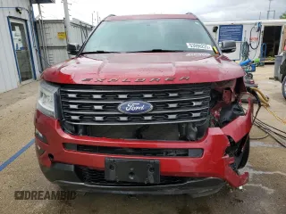 2017 Ford Explorer XLT z VIN 1FM5K8D81HGC53275, wystawiony jako Copart lot #53998225 z przebiegiem 38 557 mil mil oraz Szkoda całkowita • Salvage title. Historia ofert i sprzedaży dostępna na DreamBid. Obrazek 5.