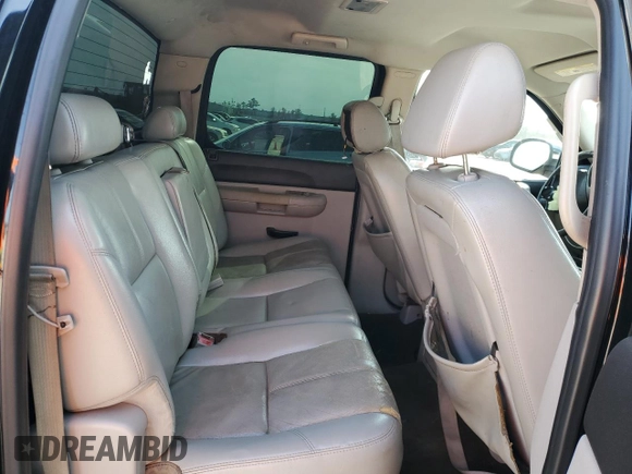 2007 Chevrolet Silverado 1500 LT w/1LT with VIN 3GCEC13J87G501215, listed as a Copart auction lot 45108135 with 216,522 mi miles and Salvage Title. Bid and sale history available at carsss.com. Image 10.