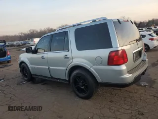 2005 Lincoln Navigator Luxury with VIN 5LMFU28515LJ02397, listed as a Copart auction lot 86539114 with 154,097 mi miles and Salvage Title. Bid and sale history available at carsss.com. Image 2.
