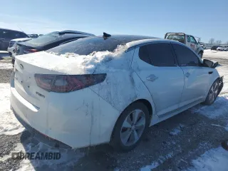 2014 Kia Optima EX z VIN KNAGN4AD8E5070636, wystawiony jako Copart lot #46328215 z przebiegiem 115 357 mil mil oraz Nie do naprawy • Non repairable. Historia ofert i sprzedaży dostępna na DreamBid. Obrazek 3.