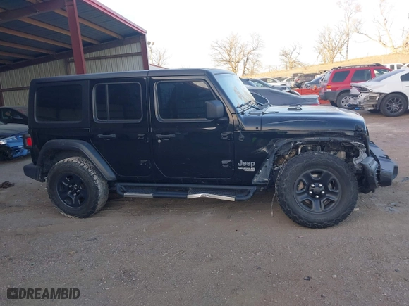 2020 Jeep Wrangler Unlimited Sport Altitude with VIN 1C4HJXDGXLW329841, listed as a IAAI auction lot 41060142 with 57,243 mi miles. Bid and sale history available at carsss.com. Image 13.