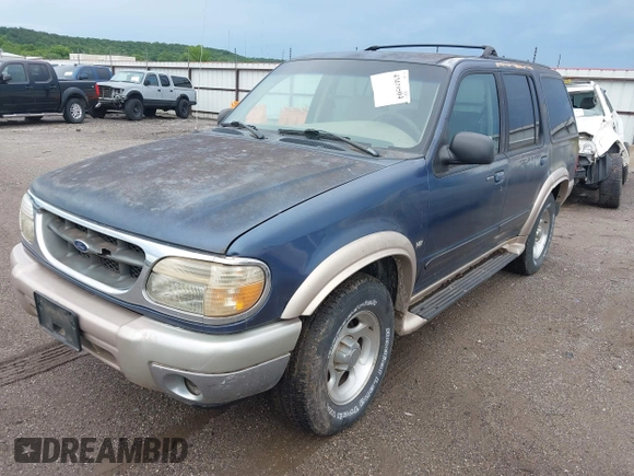 2000 Ford Explorer with VIN 1FMZU64PXYZA85549, listed as a IAAI auction lot 42439504 with 141,315 mi miles and . Bid and sale history available at DreamBid. Image 15.