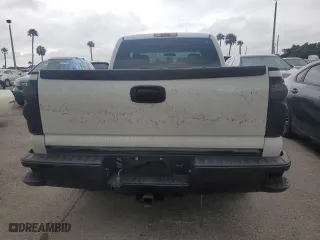 2006 Chevrolet Silverado 1500 LS with VIN 1GCEC19V56Z272906, listed as a Copart auction lot 44679615 with 151,121 mi miles and Non Repairable. Bid and sale history available at carsss.com. Image 6.