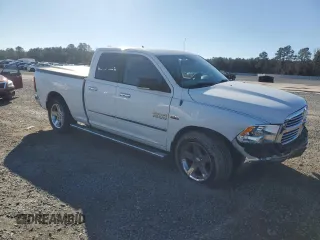 2018 Ram 1500 SLT z VIN 1C6RR6GT0JS239755, wystawiony jako Copart lot #86264494 z przebiegiem 59 692 mil mil oraz Szkody całkowita. Historia ofert i sprzedaży dostępna na DreamBid. Obrazek 4.
