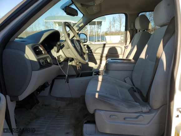 2007 GMC Yukon XL SLT with VIN 1GKFK16347J209889, listed as a Copart auction lot 89247685 with 179,886 mi miles and Salvage Title. Bid and sale history available at carsss.com. Image 7.