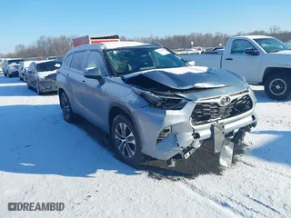 2023 Toyota Highlander L with VIN 5TDKDRAH0PS512550, listed as a IAAI auction lot 41354038 with 41,864 mi miles. Bid and sale history available at carsss.com. Image 1.